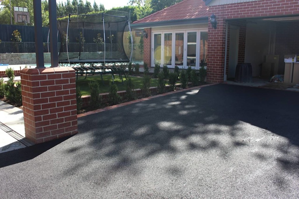 asphalt-carport